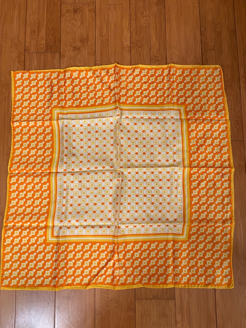 Vintage Orange & White Geometric Silk Scarf 23” X 23” 🇯🇵